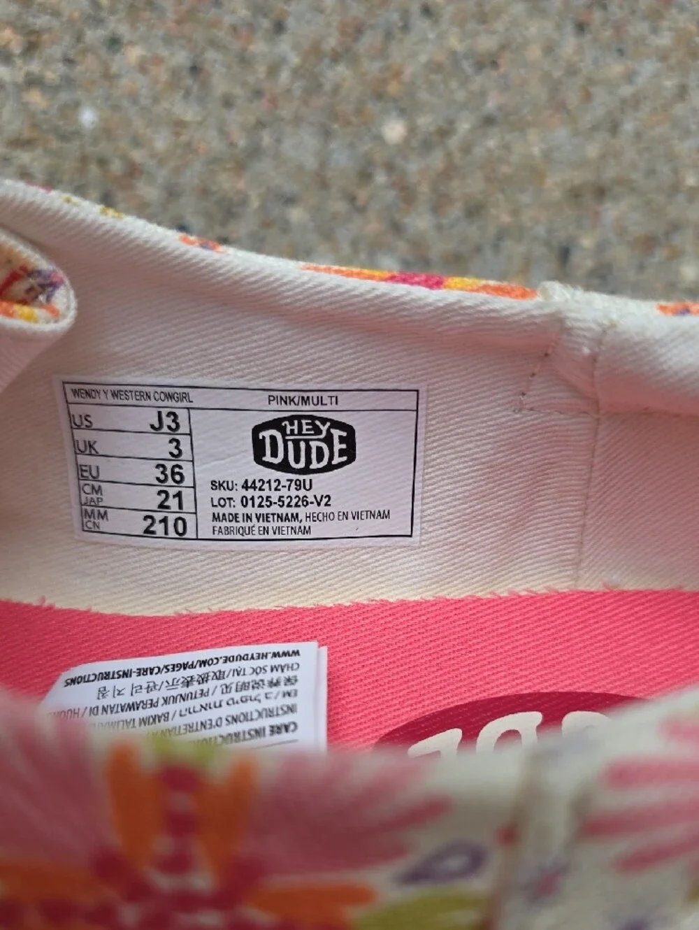 Hey Dude Wendy Y Western Cowgirl Pink Multi Floral Size Youth 3